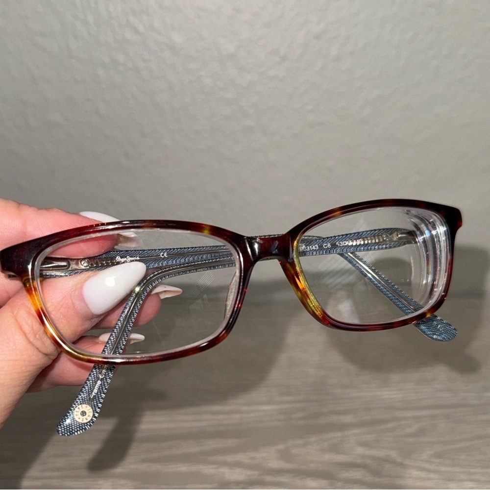 Pepe Jeans Eyeglasses Frames, Tortoise Full Rim, Jean temple arms. PJ3143. FRAME